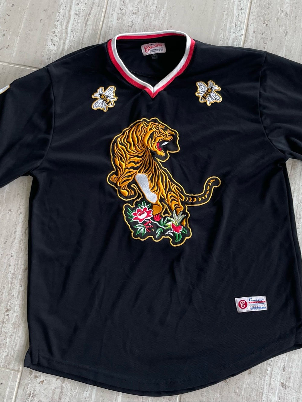 Casual Black Tiger Embroidered Short Sleeve Tee